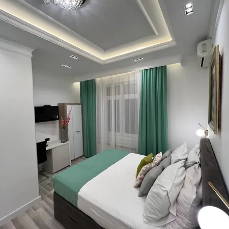 Forever Hotel 4*