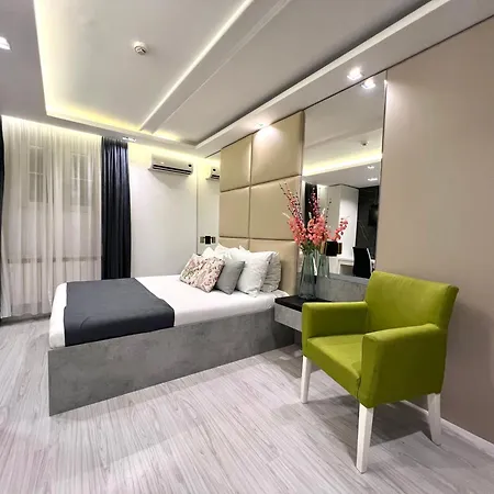 Hotel Forever 4*