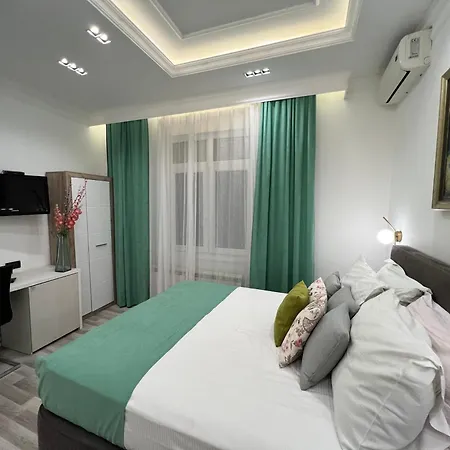 Forever 4* Belgrade